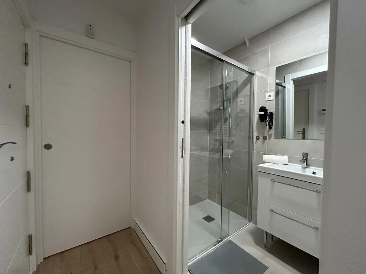 Hiri Zahar Suites 1 Durango 0*,